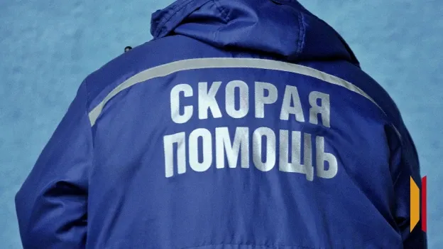 В Воронеже фельдшер скорой тяжело травмировал коллегу на вызове